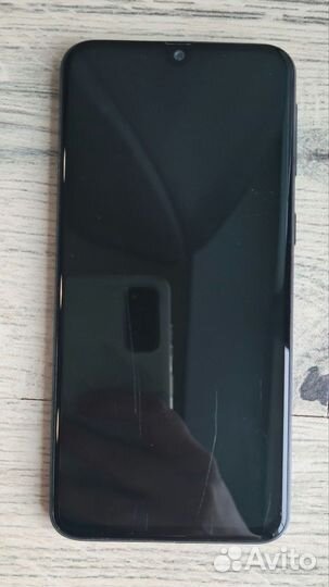 Samsung Galaxy A40, 4/64 ГБ