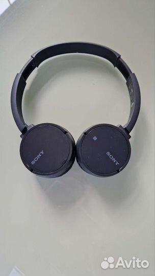 Беспроводные наушники Samsung Mdr zx220BT