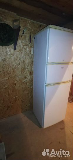 Холодильник