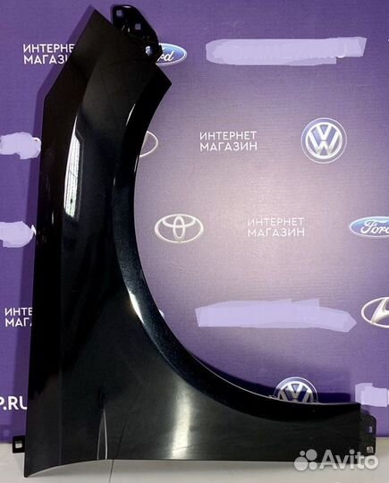 Правое крыло на Ford Focus 3 черное