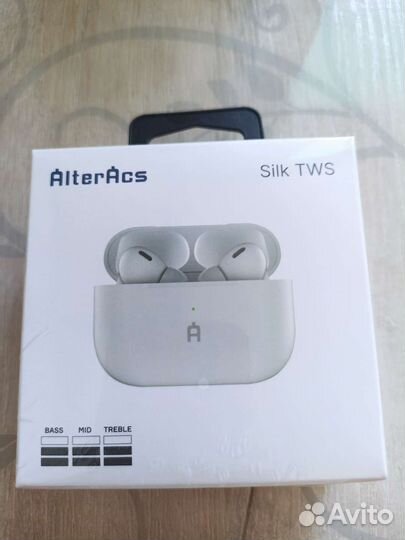 Беспроводные наушники новые