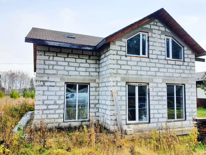 Дом 259,9 м² на участке 15 сот.