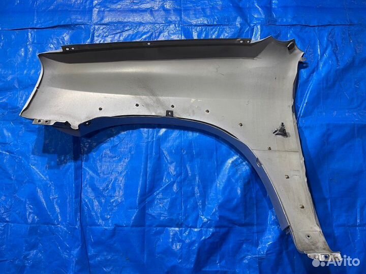 Крыло переднее правое Suzuki Grand Escudo TX92W