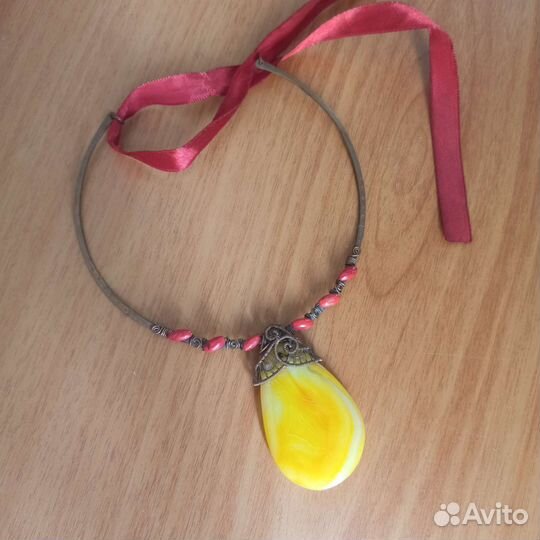 Украшение на шею, Торквес, агат