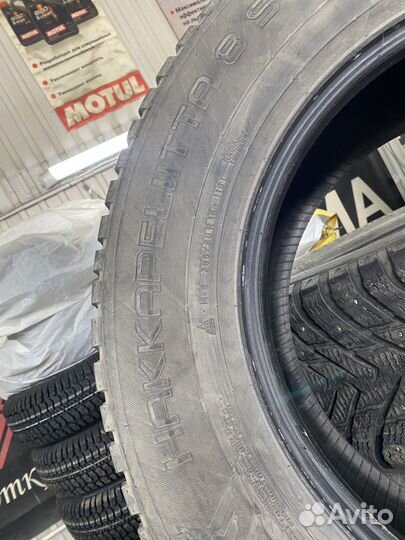 Nokian Tyres Hakkapeliitta 8 SUV 285/60 R18