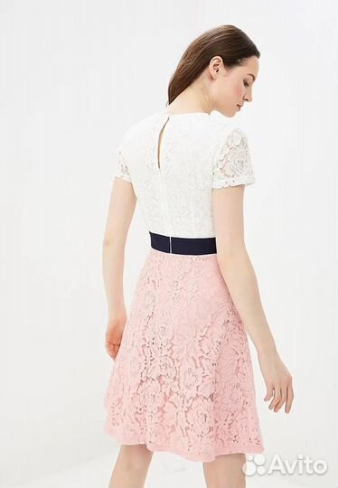 Платье Dorothy Perkins бело-розовое 44 размер