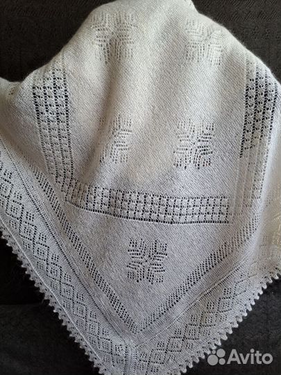 Пуховый платок шаль. Ажурный пуховый платок