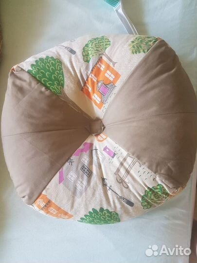 Декоративная подушка ручной работы