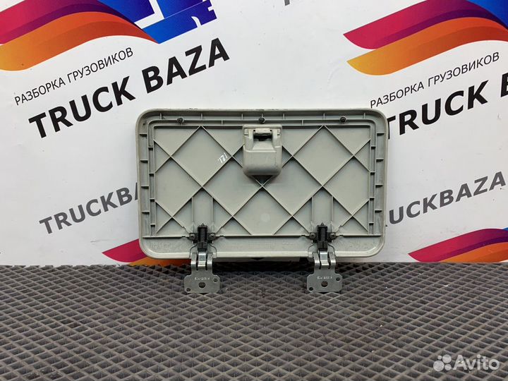 504092916 Крышка бардачка Iveco Stralis