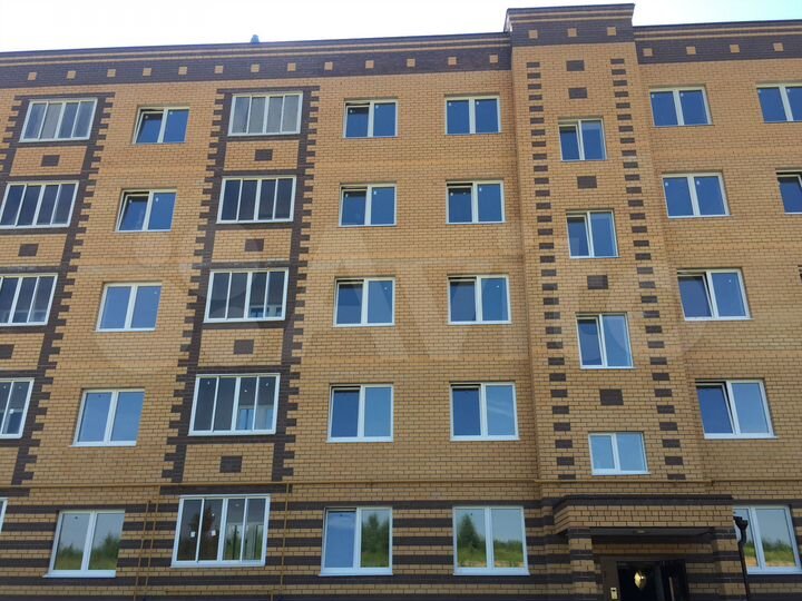 2-к. квартира, 52 м², 3/5 эт.