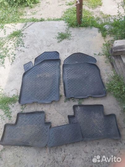 Автомобильные коврики резиновые ваз 2114