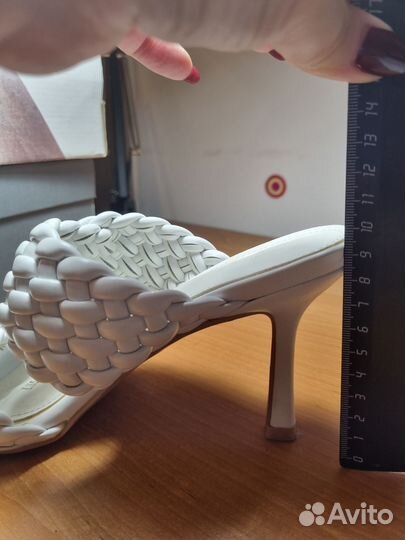 Босоножки Sbalo