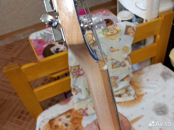 Электрогитара стратокастер партскастер