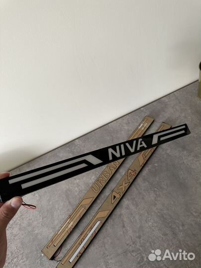 Накладка на крышку багажника niva 4x4 urban