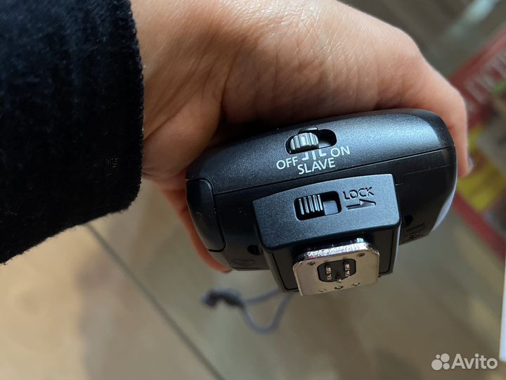 Canon 270EX II новая