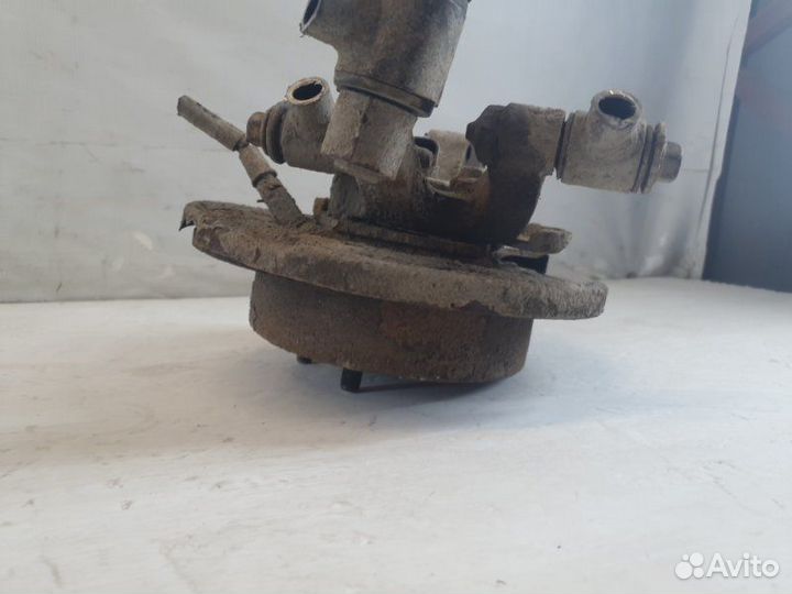 Поворотный кулак задний правый Chevrolet Lacetti