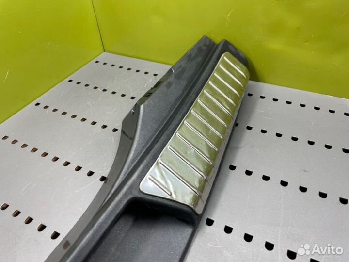 Накладка багажника Mercedes-Benz Gl W164 OM 642 LS