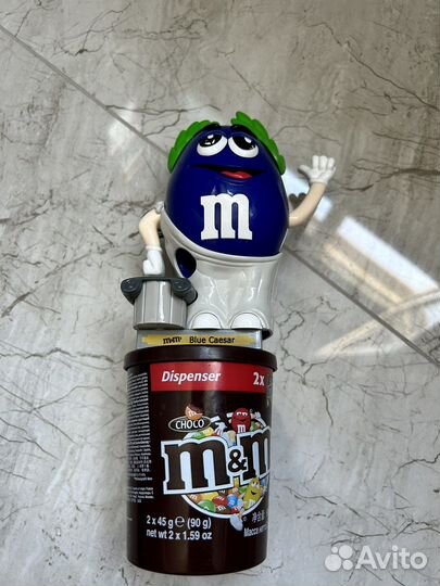 Диспенсер для m&m's
