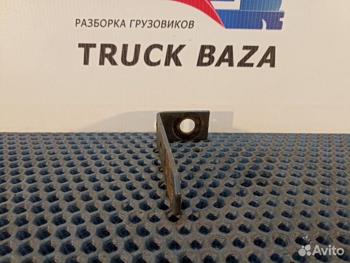 Кронштейн Г-образный Daf XF105, Man TGA, Volvo FH