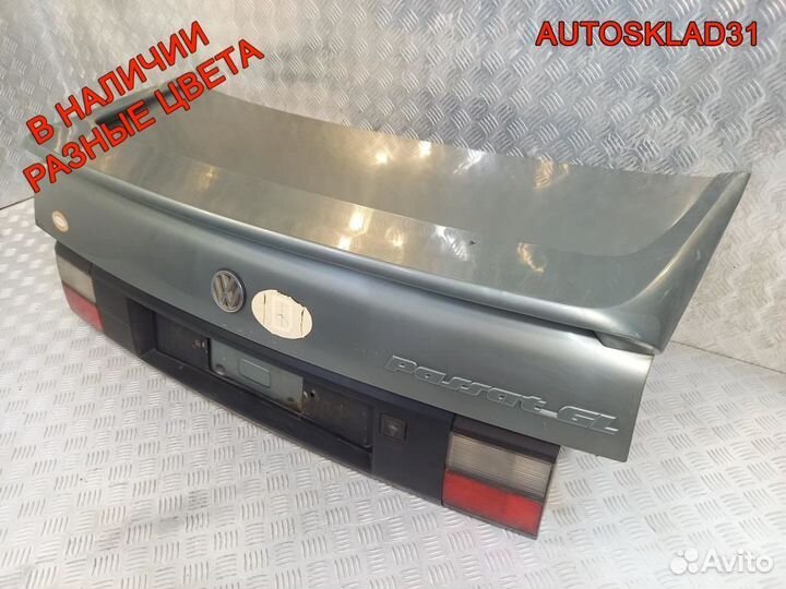 Крышка багажника Volkswagen Passat B3 357827025