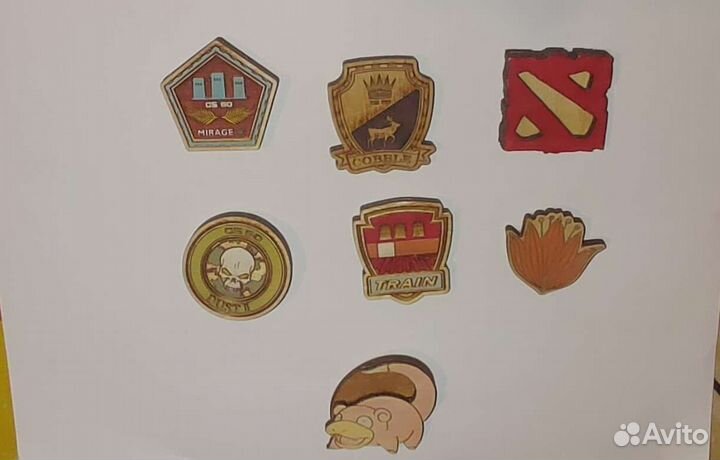 Деревянные значки