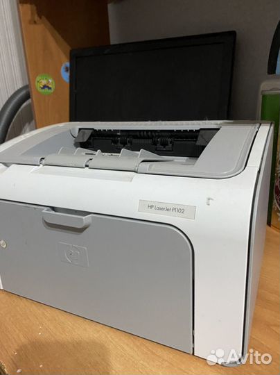 Принтер лазерный hp