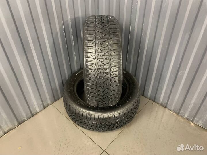 Tigar Sigura Stud 205/55 R16 94T