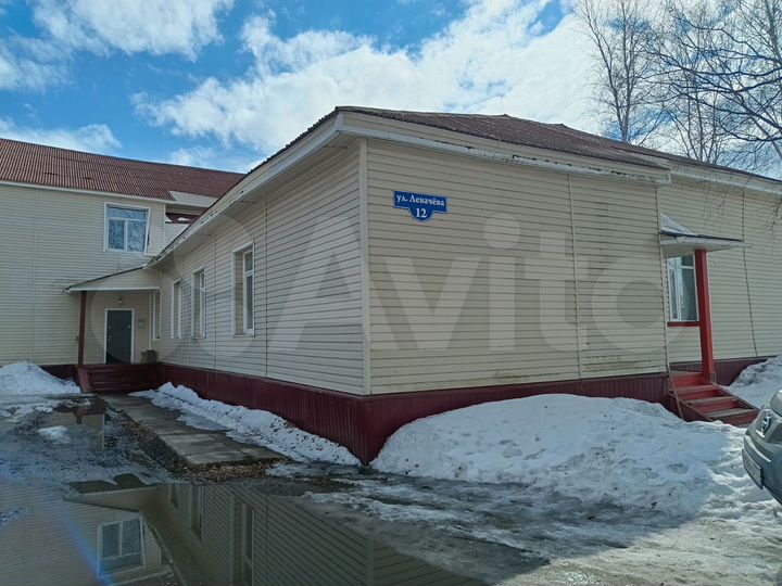 4-к. квартира, 125 м², 1/2 эт.