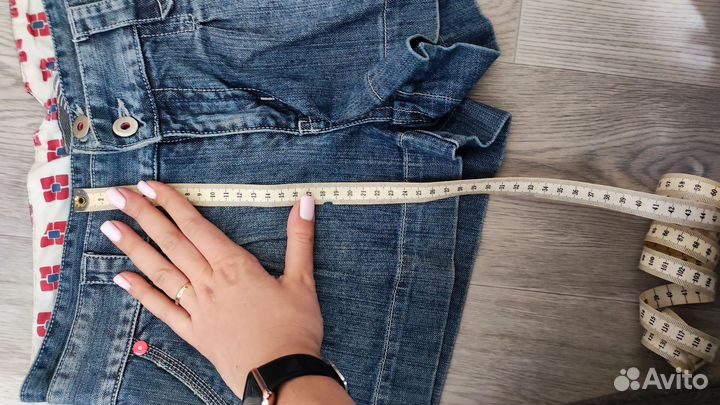 Джинсовые шорты