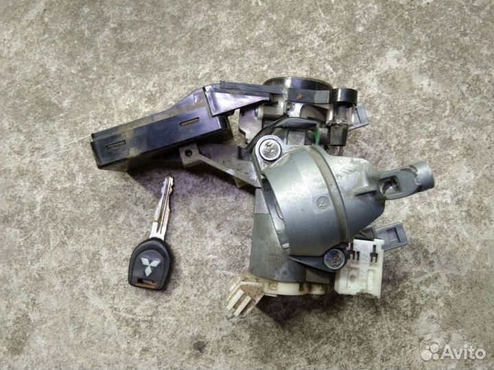 Замок зажигания Митсубиси Лансер 10 АКПП