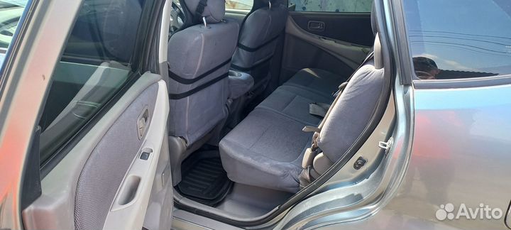 Nissan Tino 1.8 AT, 1999, 386 000 км