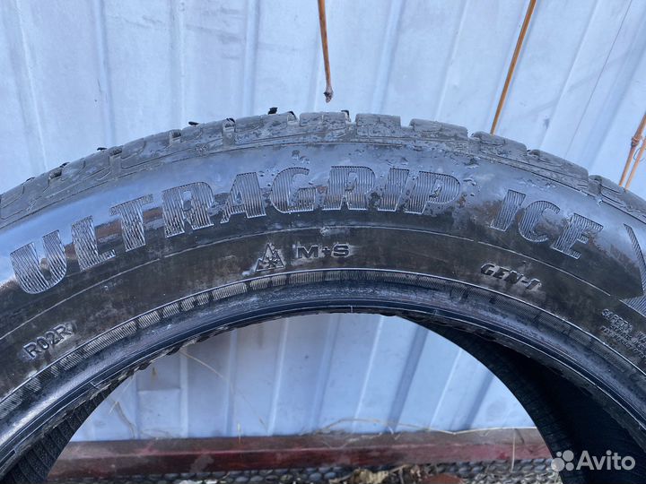 Goodyear UltraGrip Ice 235/55 R19 105T