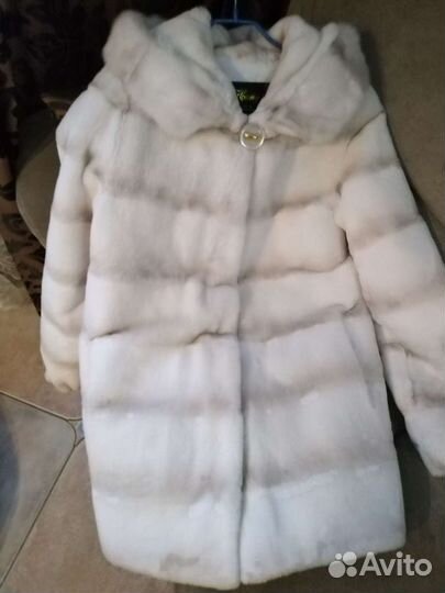 Шуба из бобрика