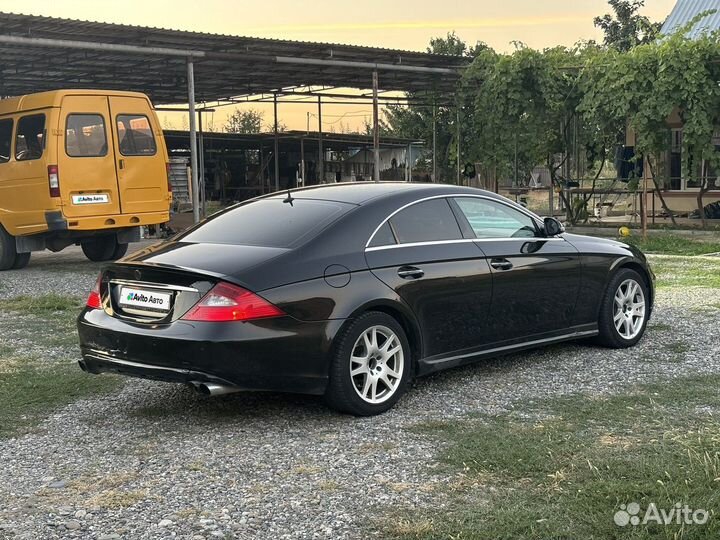 Mercedes-Benz CLS-класс 5.0 AT, 2005, 300 000 км