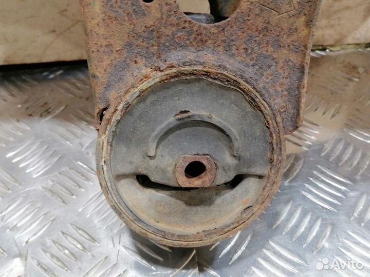 Балка подмоторная продольная Nissan Maxima a32