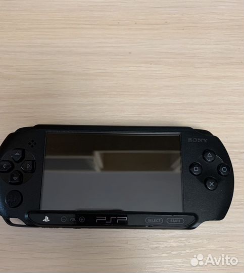 Sony PSP e1008