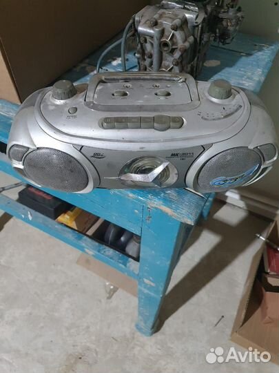 Магнитофон