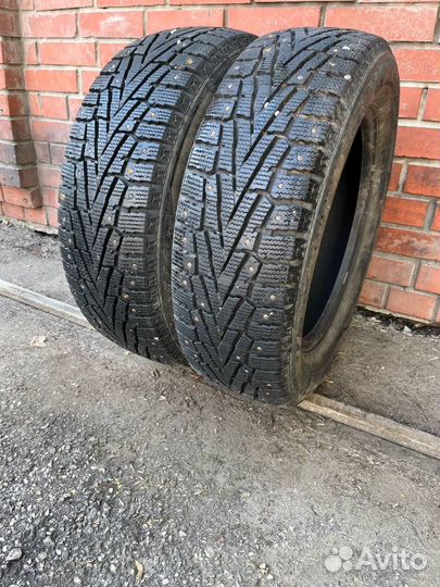 Roadstone Winguard WinSpike 225/60 R17 99T