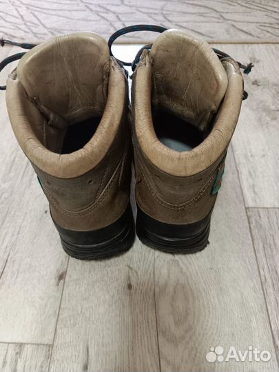 Треккинговые ботинки 39 размер