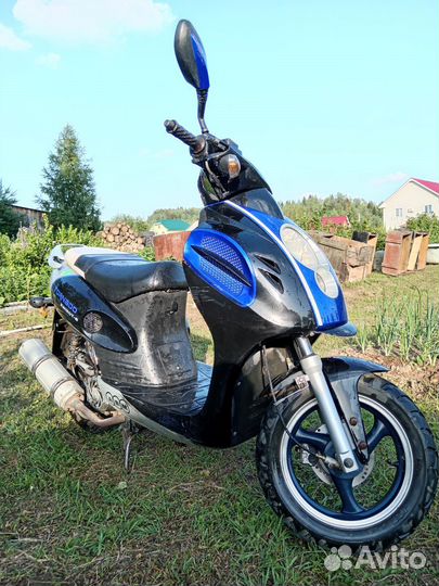 Скутер торнадо 150