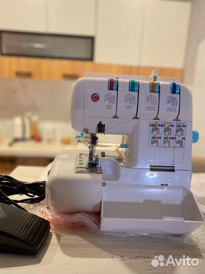 Оверлок для швейной машины