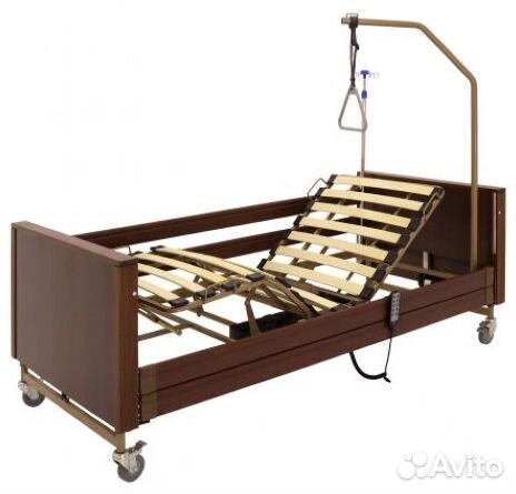 Медицинская функциональная кровать