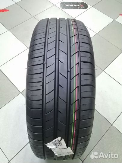 Kumho Ecsta HS52 225/60 R16