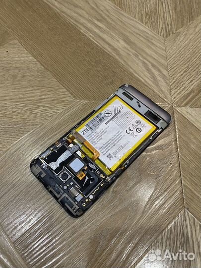 ZTE Blade V7, 2/16 ГБ