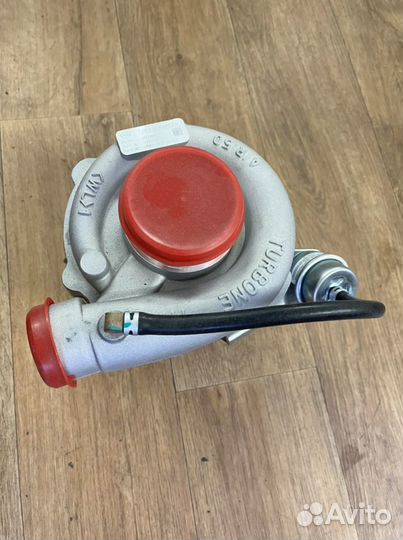 Турбина Yuchai 6J125Z-T20