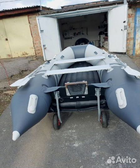 Лодка пвх Гладиатор 330