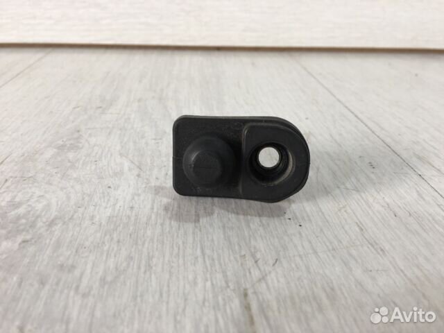 Концевик двери KIA RIO 4 1.4 ат седан