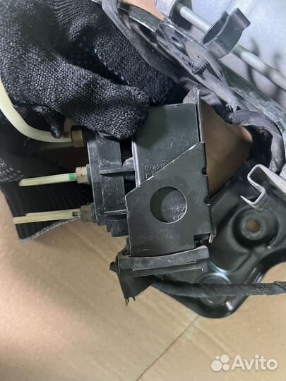 Компрессор пневмы на Мерседес w221