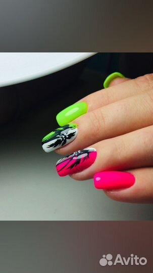 Маникюр Педикюр Макияж Ламинирование