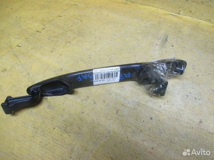 Ручка двери Toyota Noah AZR60G (Заднее)